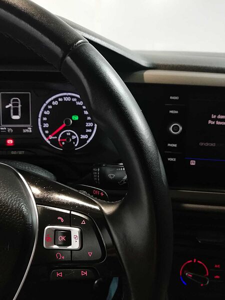 Volkswagen Polo 1.0 TSI Advance DSG 70kW