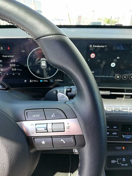 Hyundai Kona EV Tecno 2C 204
